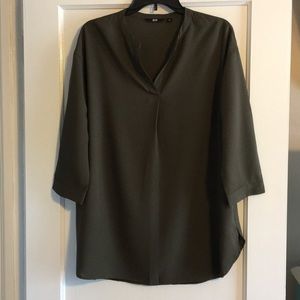 Uniqlo dark green tunic top size L